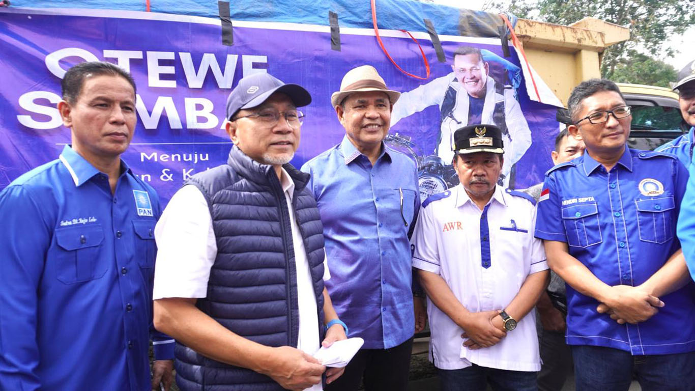 Banyak Kedai Hancur karena Galodo, Mendag Zulhas Janji Bangun Pasar 2