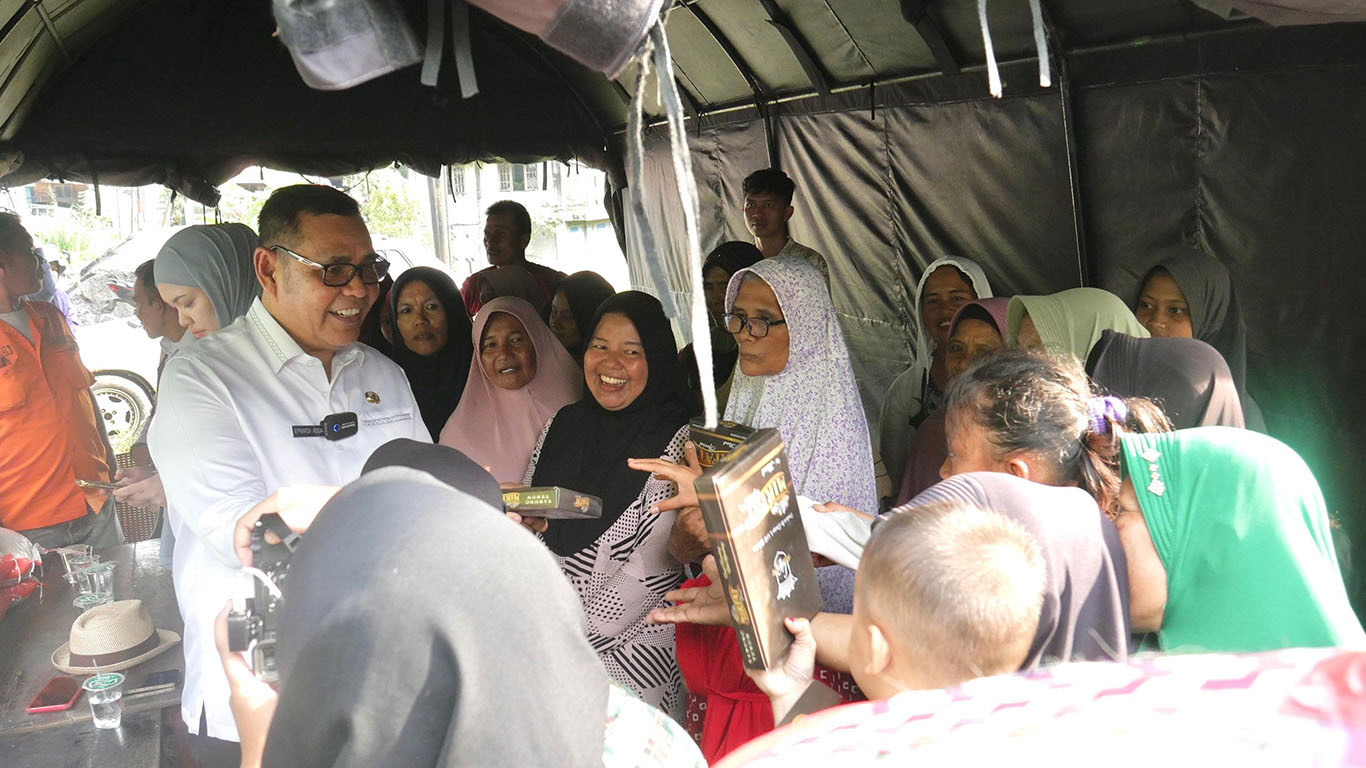 Dapur Umum Otewe Sumbar Peduli, Perang Melawan Kelaparan Korban Galodo Agam dan Tanah Datar--1