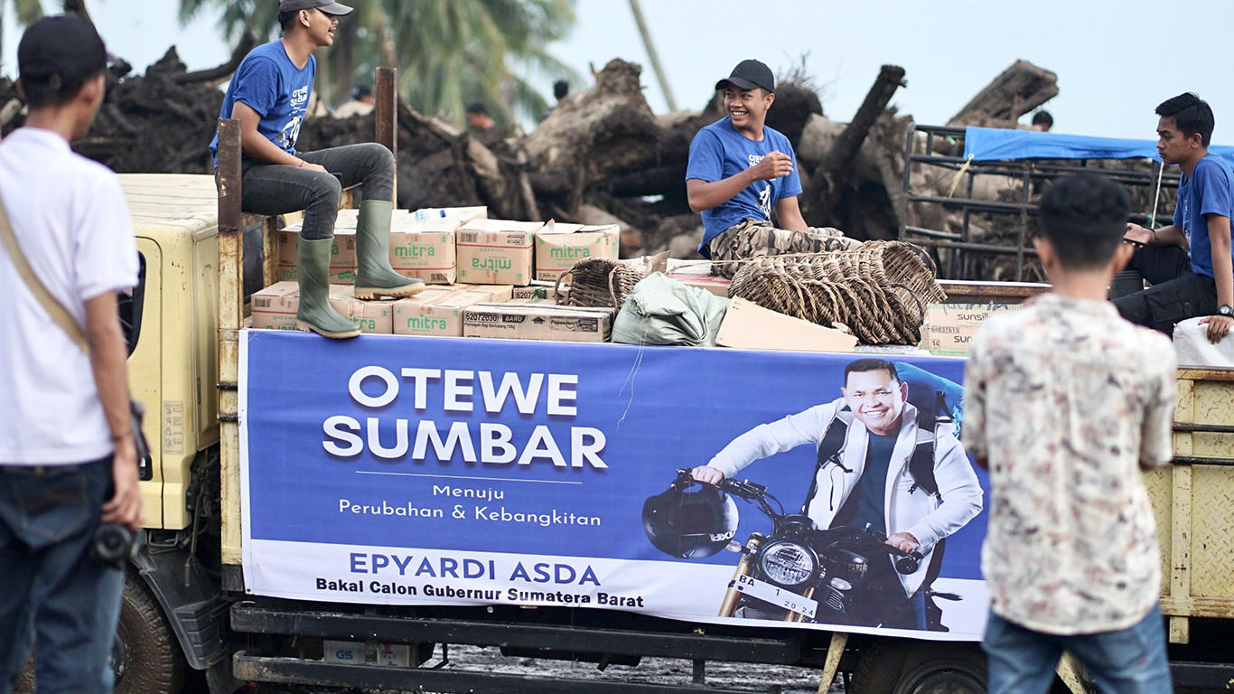 Dapur Umum Otewe Sumbar Peduli, Perang Melawan Kelaparan Korban Galodo Agam dan Tanah Datar--2